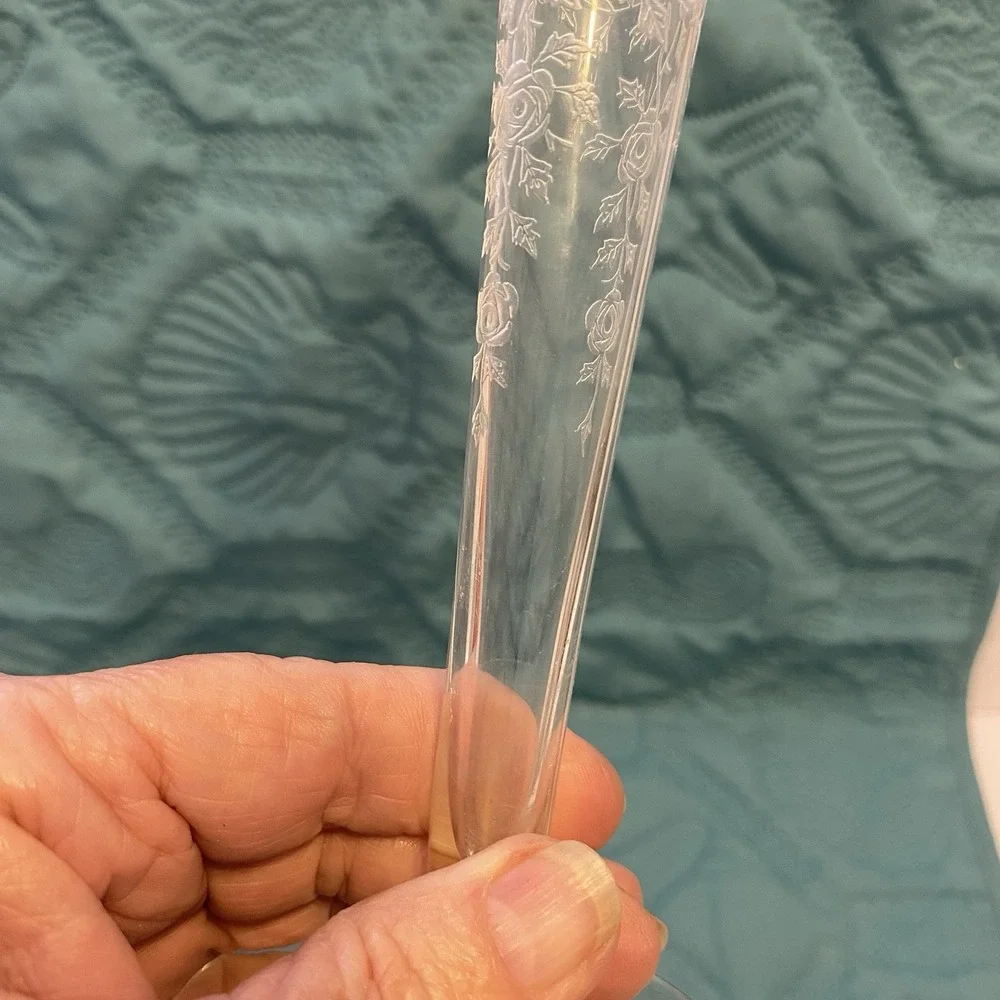 Vintage 1950's Tiffin‎ Glass Bud Vase  Beautiful Rose Etching 10.5